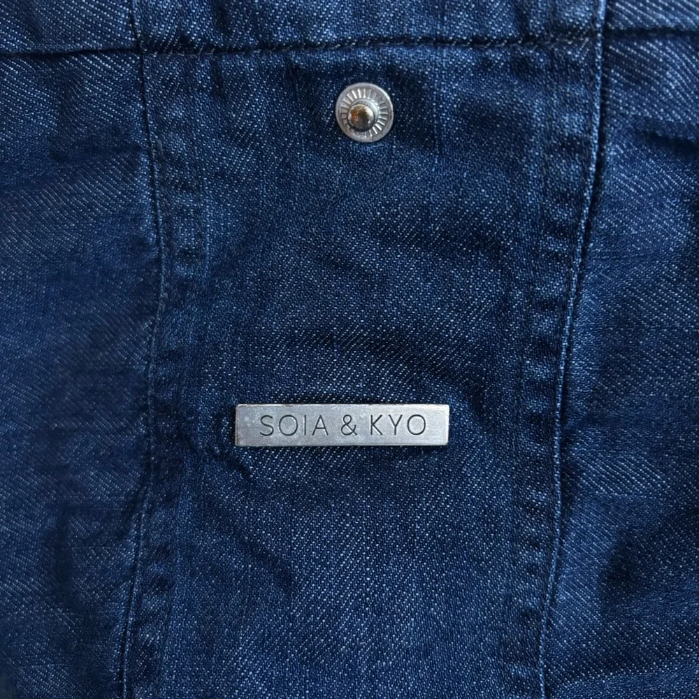 Soia & Kyo Reese Hooded Coat Jacket Blue Denim Coat Size XXS/2 Can Fits to Small - Picture 13 of 17